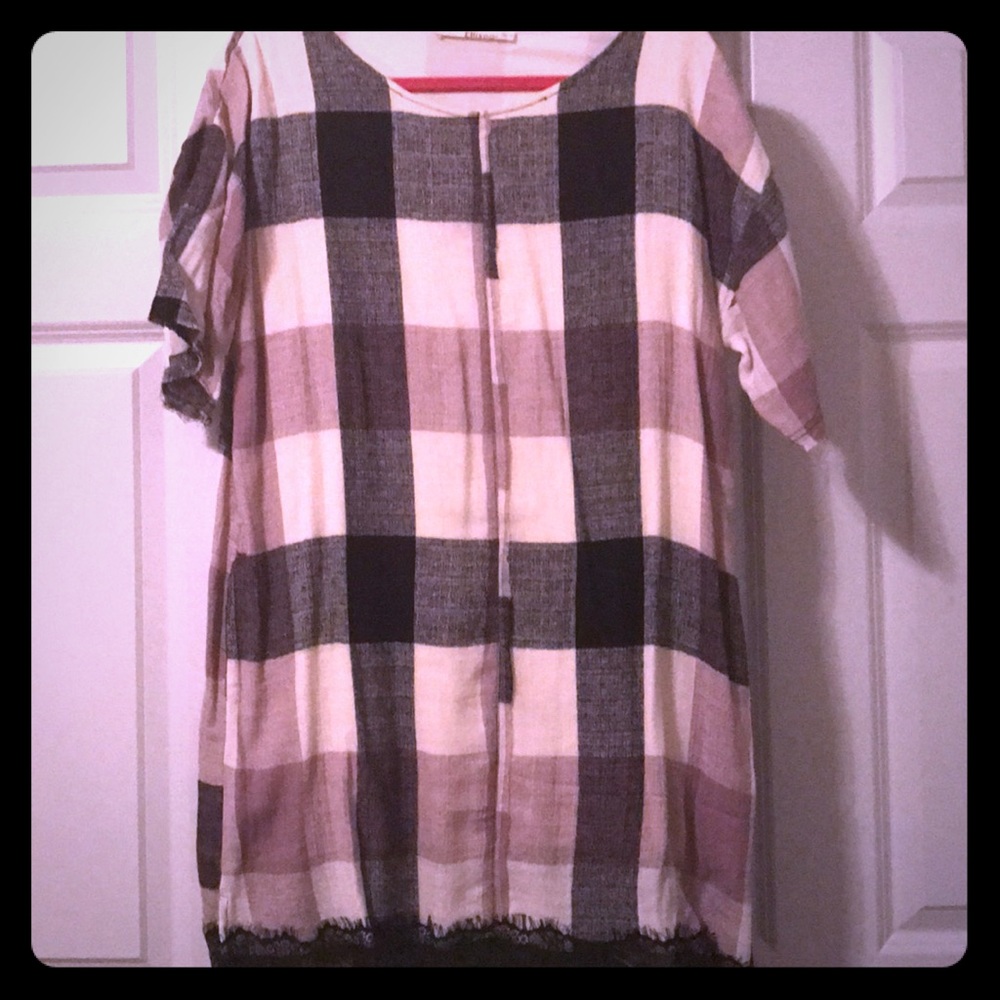 Checkered shift dress with lace hemline